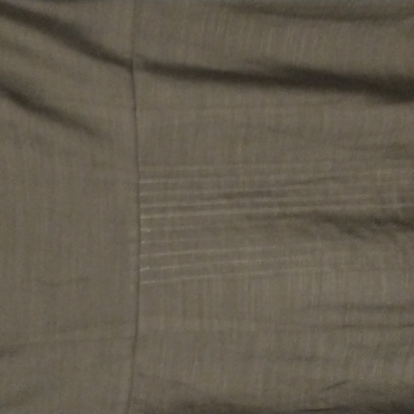 Christopher & Banks woman's size SP 3/4 sleeve lightweight nylon/rayon top - Picture 11 of 12